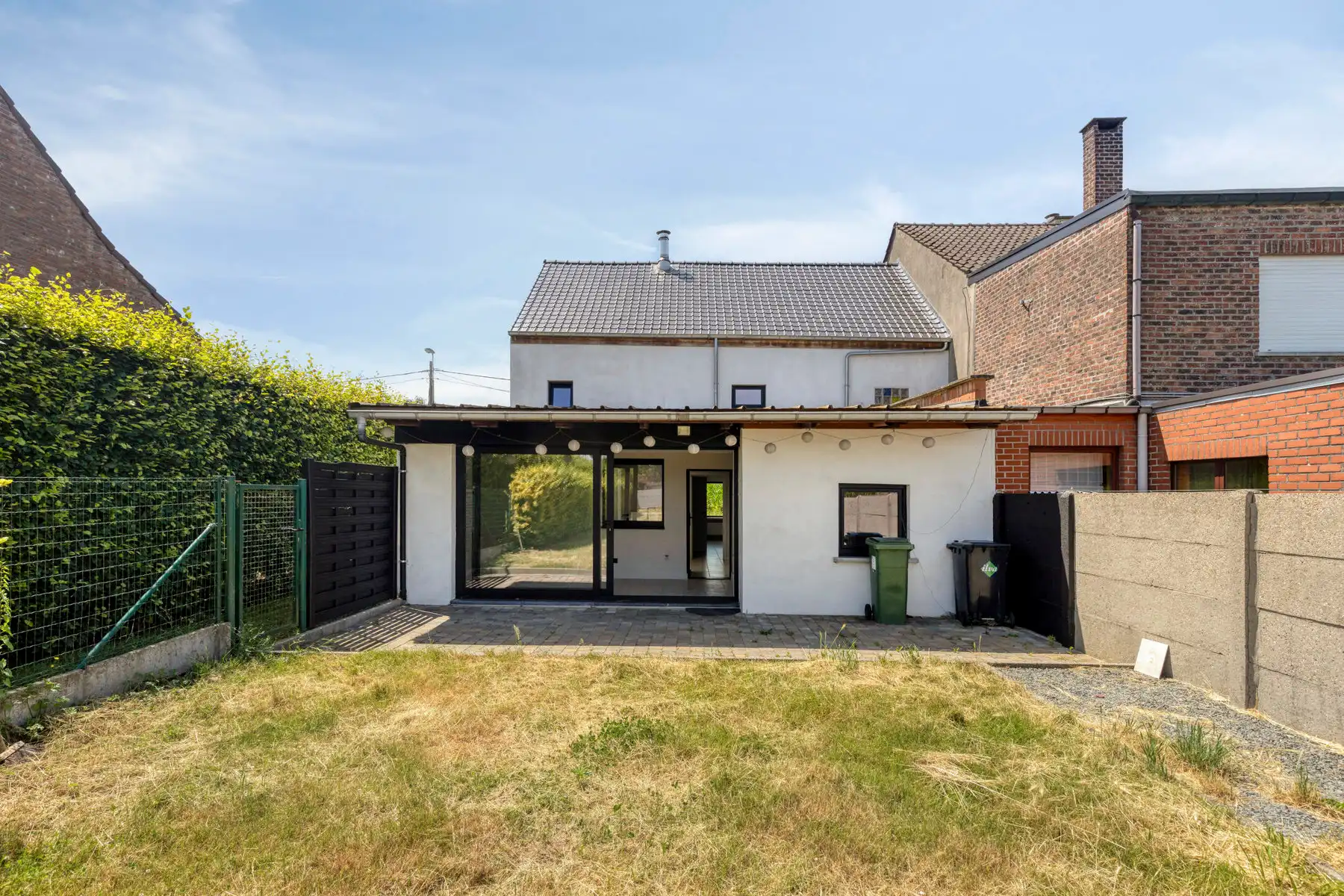 Instapklare HOB met 3 slaapkamers, garage en tuin! foto 22