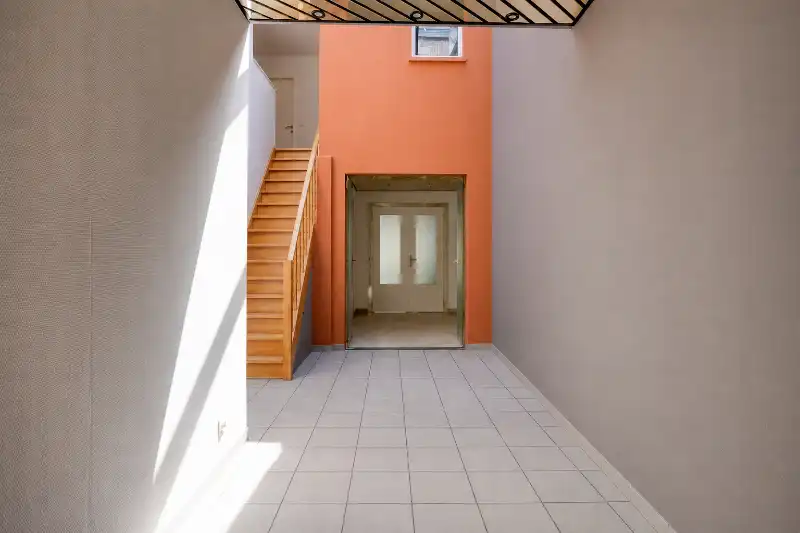 Charmante woning met prachtige tuin in het hart van Nazareth foto 2