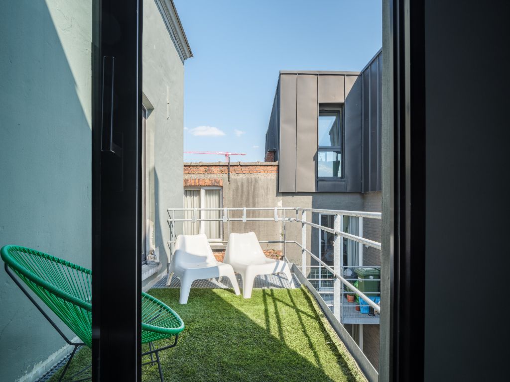 Bijzondere ‘Fin de siècle’ herenwoning, rustig gelegen nabij Dok-Noord. foto 19