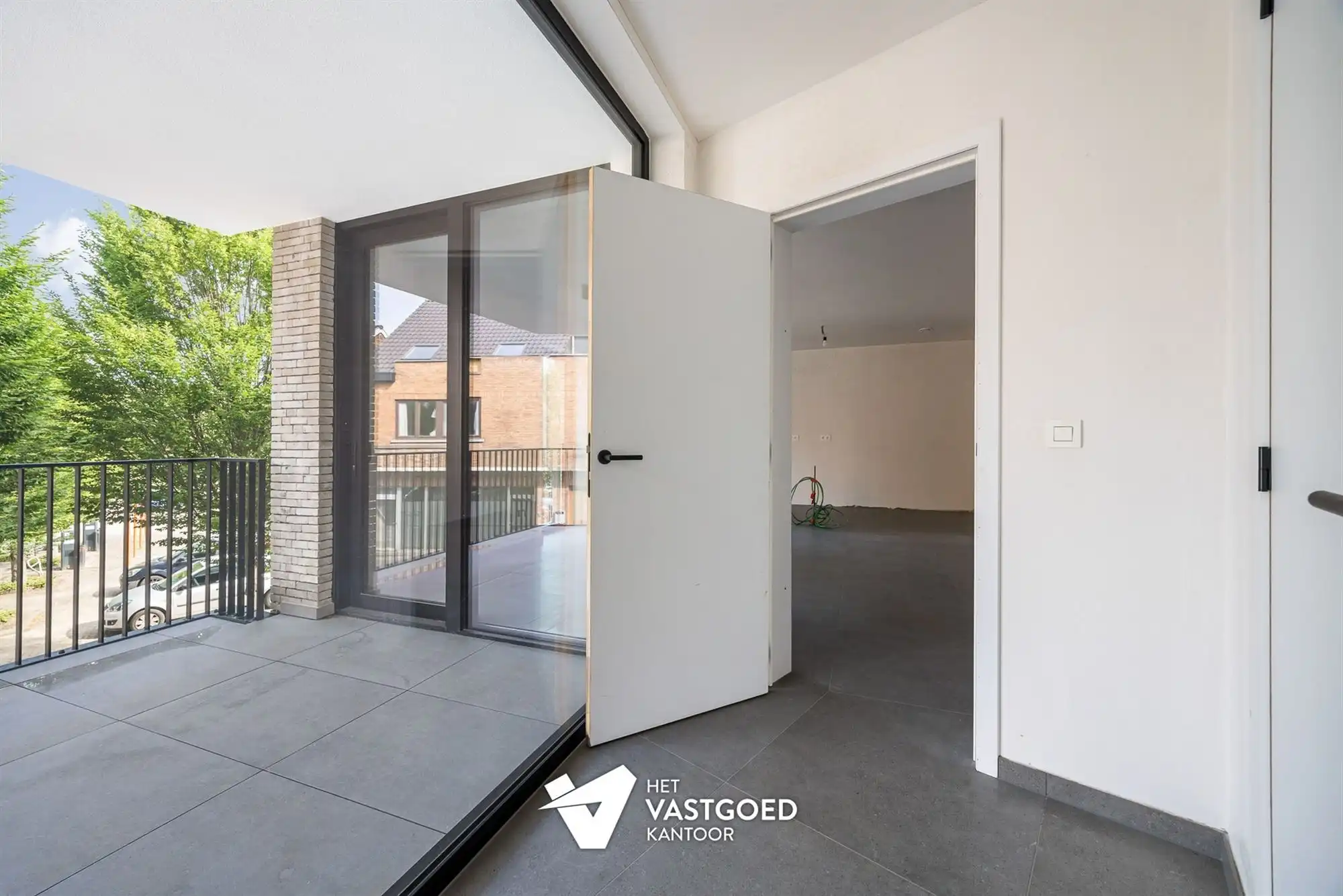 COMFORTABEL APPARTEMENT MET RUIM TERRAS OP DE EERSTE VERDIEPING foto 10