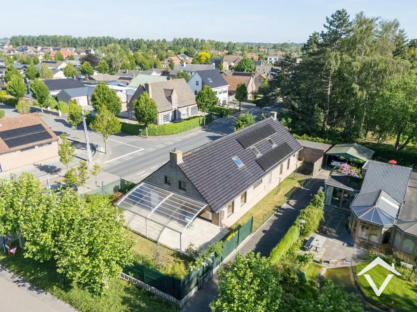 Zeer ruime en instapklare woning met veel mogelijkheden te Eernegem foto 35