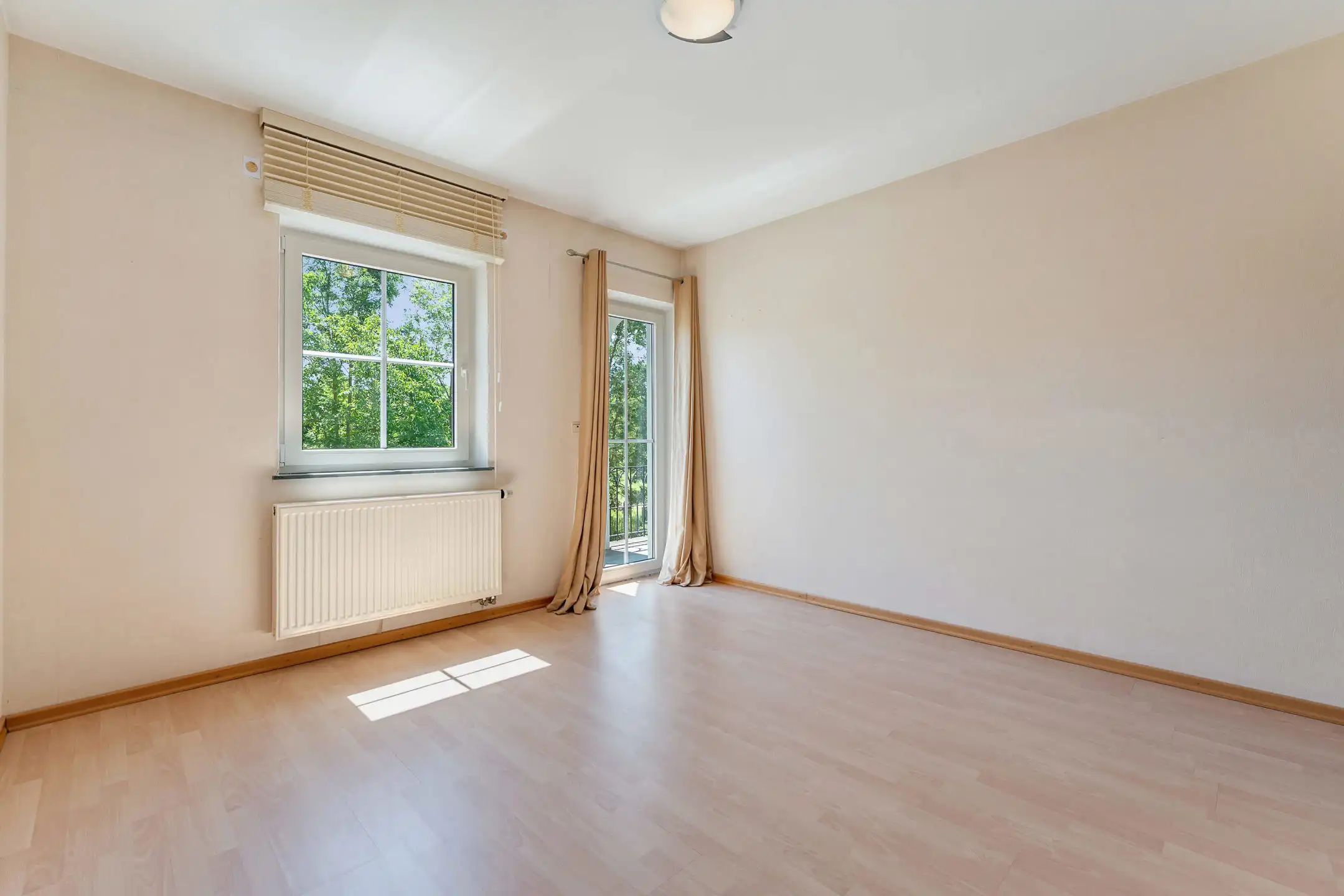 Mooie villa met achterliggende weide te Membruggen foto 26