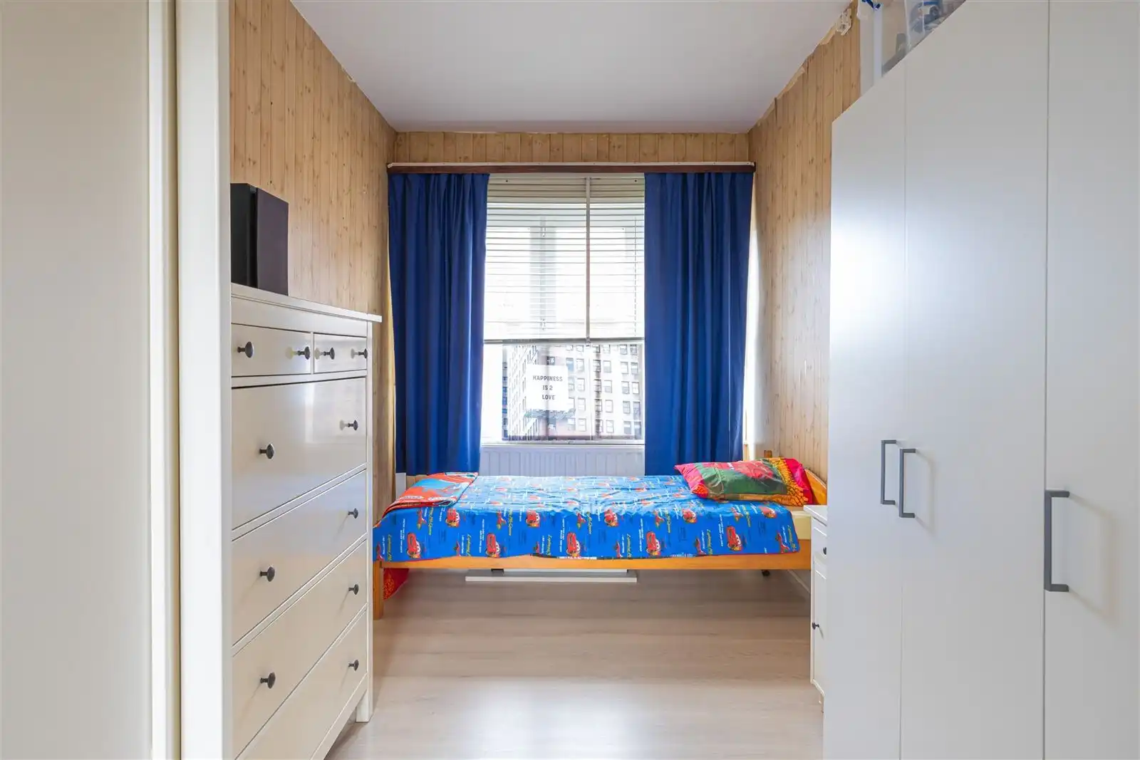 Rustig gelegen 3-gevelwoning met garage en tuin op 6are05 foto 17