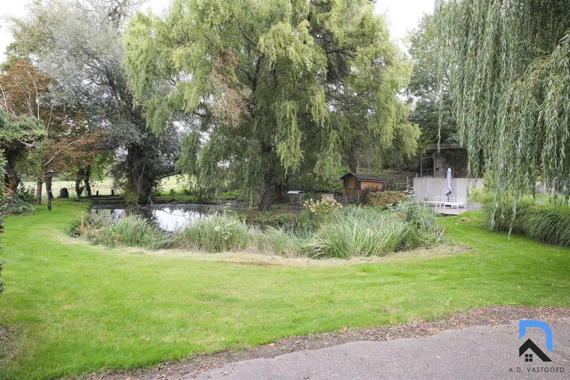 Unieke woning in het centrum van Bilzen foto 26