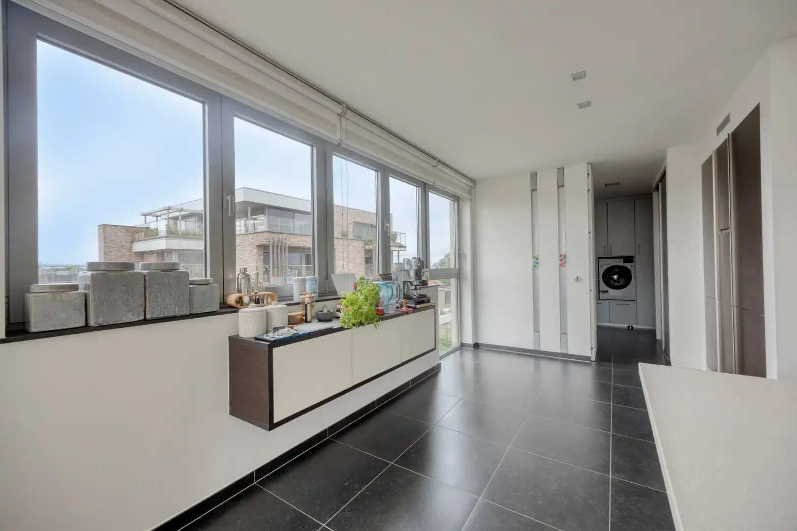 Unieke penthouse met mega-terras en schitterend zicht op de Wallen en de Basiliek van Tongeren foto 13