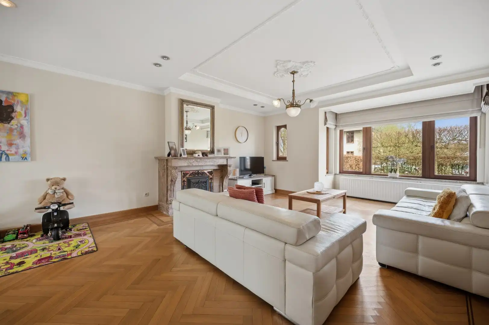 Instapklare, stijlvolle afgewerkte woning met 3 slpks foto 17