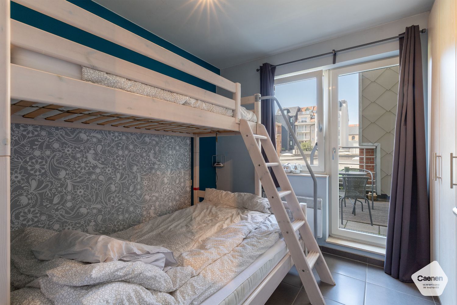 Instapklaar appartement met 2 slaapkamers en zijdelings zeezicht foto 5