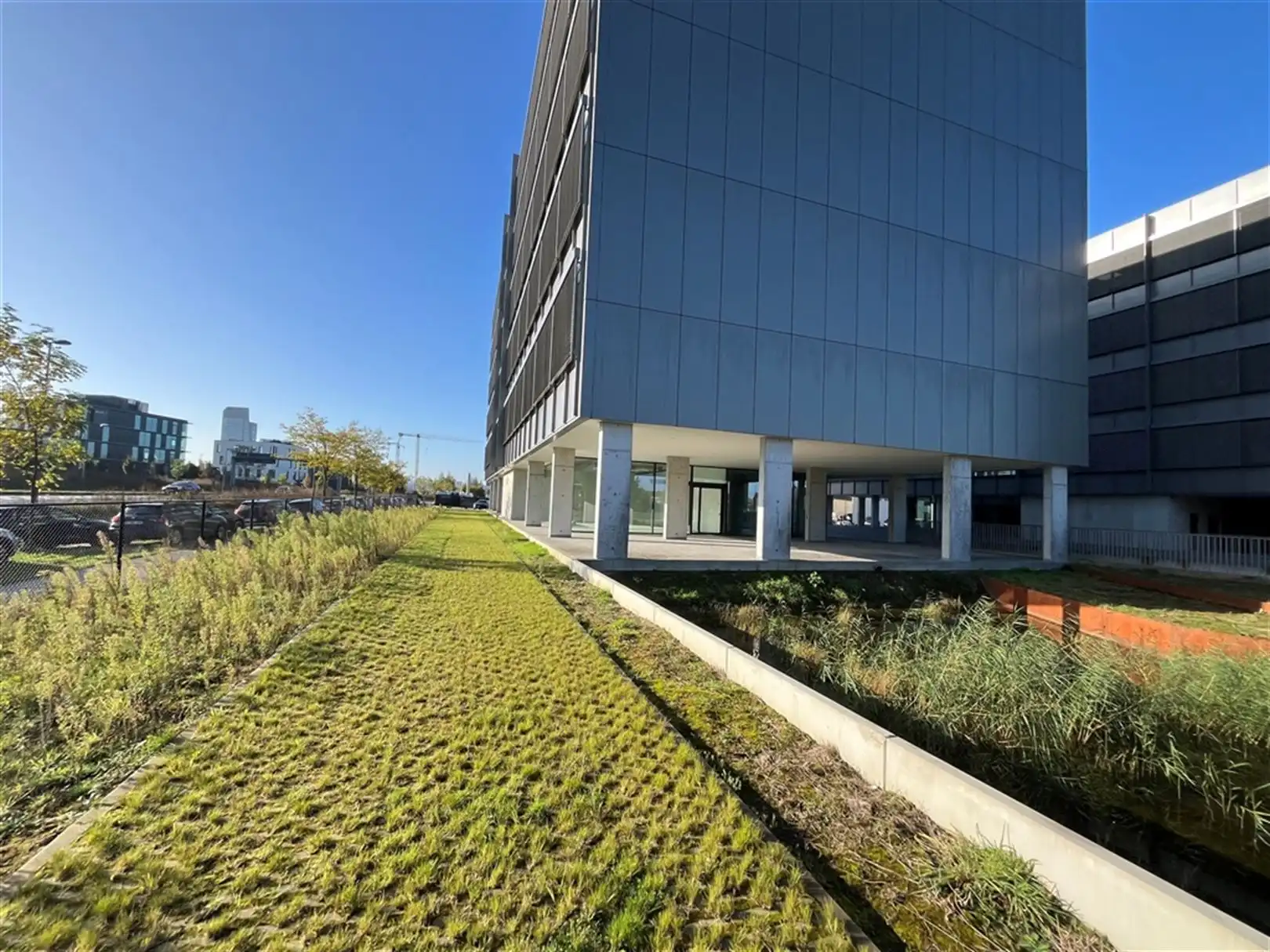 Nieuwbouw BEN kantoren met vlotte bereikbaarheid foto 5