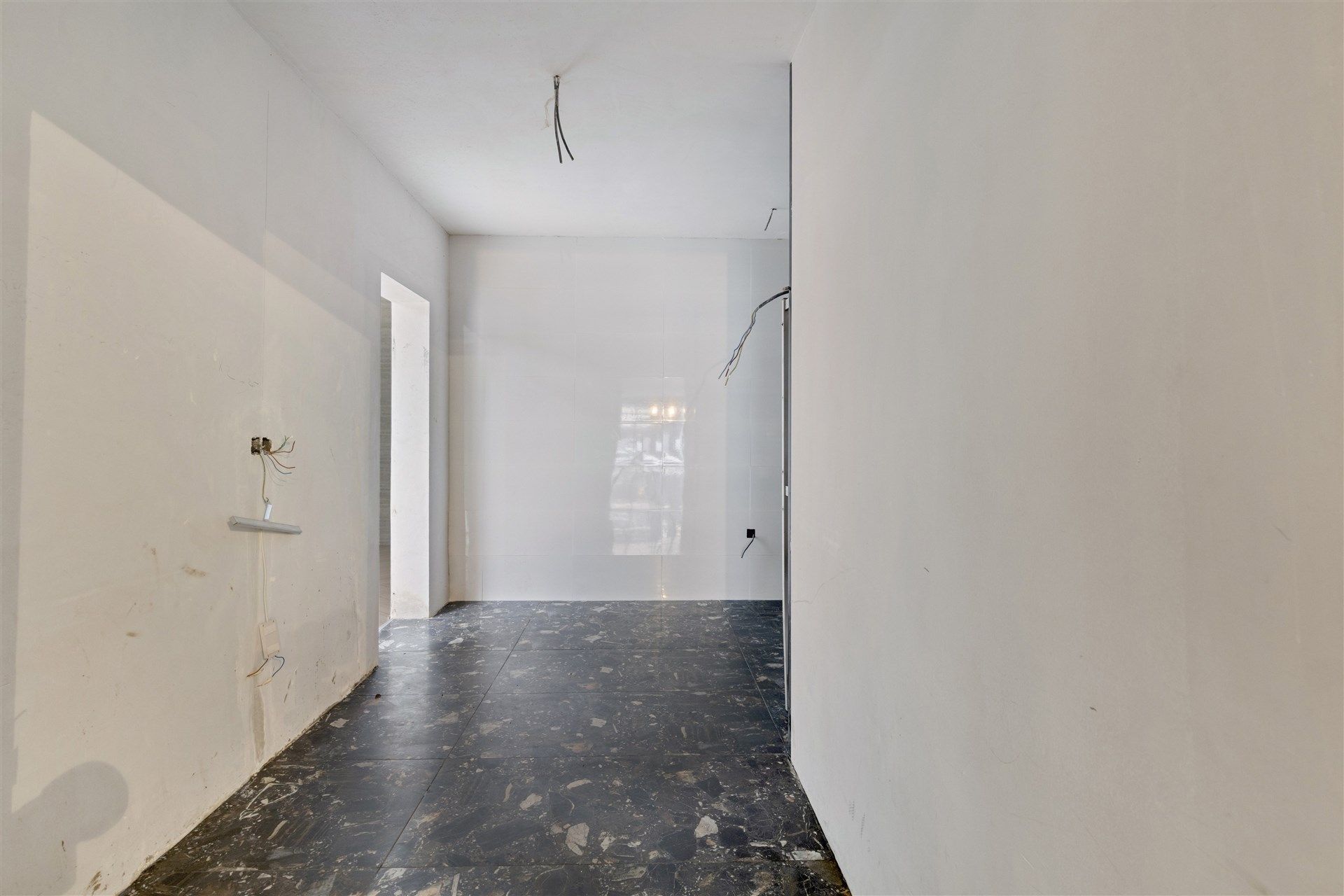 Gerenoveerd handelshuis met 4 tot 6 slaapkamers en zonnige tuin. foto 5