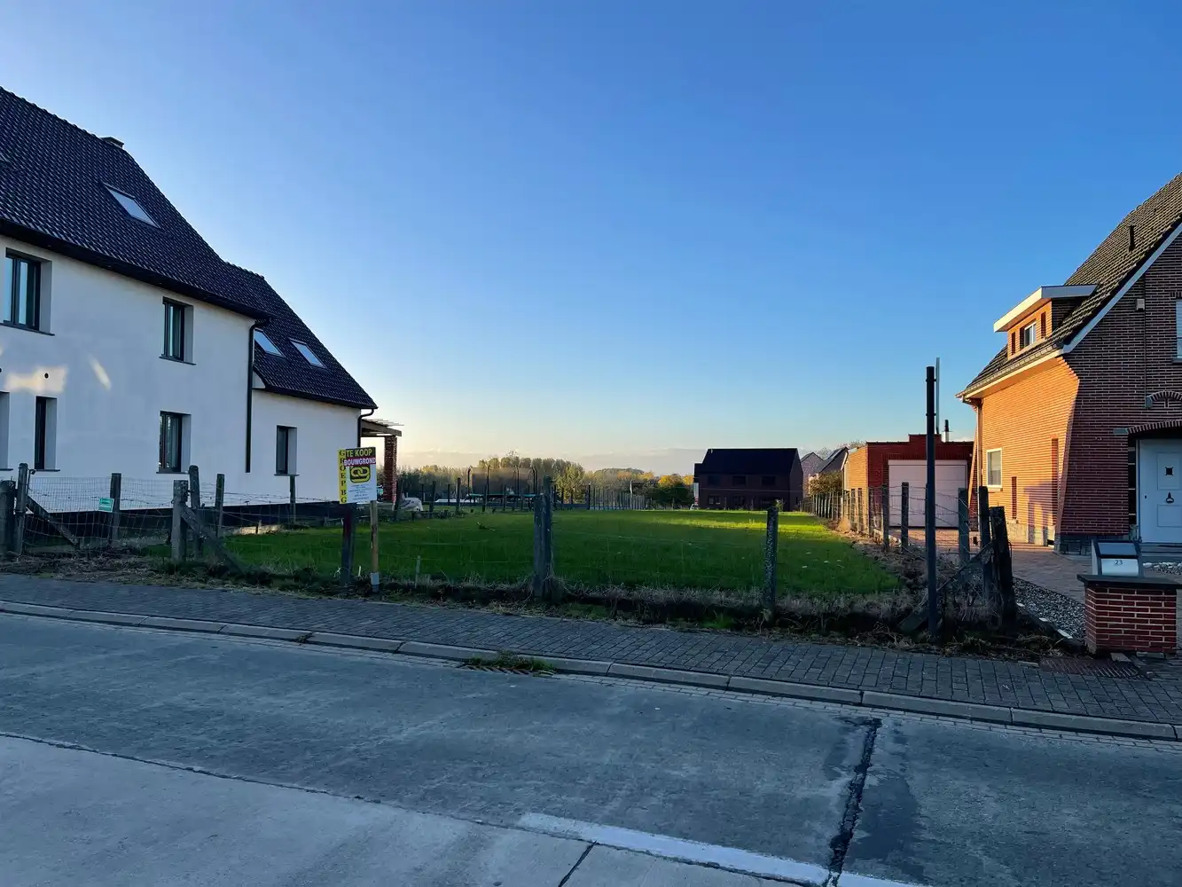 Perceel geschikt voor open bebouwing foto 4