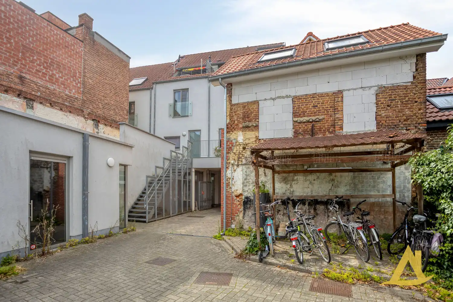 MODERN TRIPLEX APPARTEMENT IN HET CENTRUM VAN DIEST! foto 27