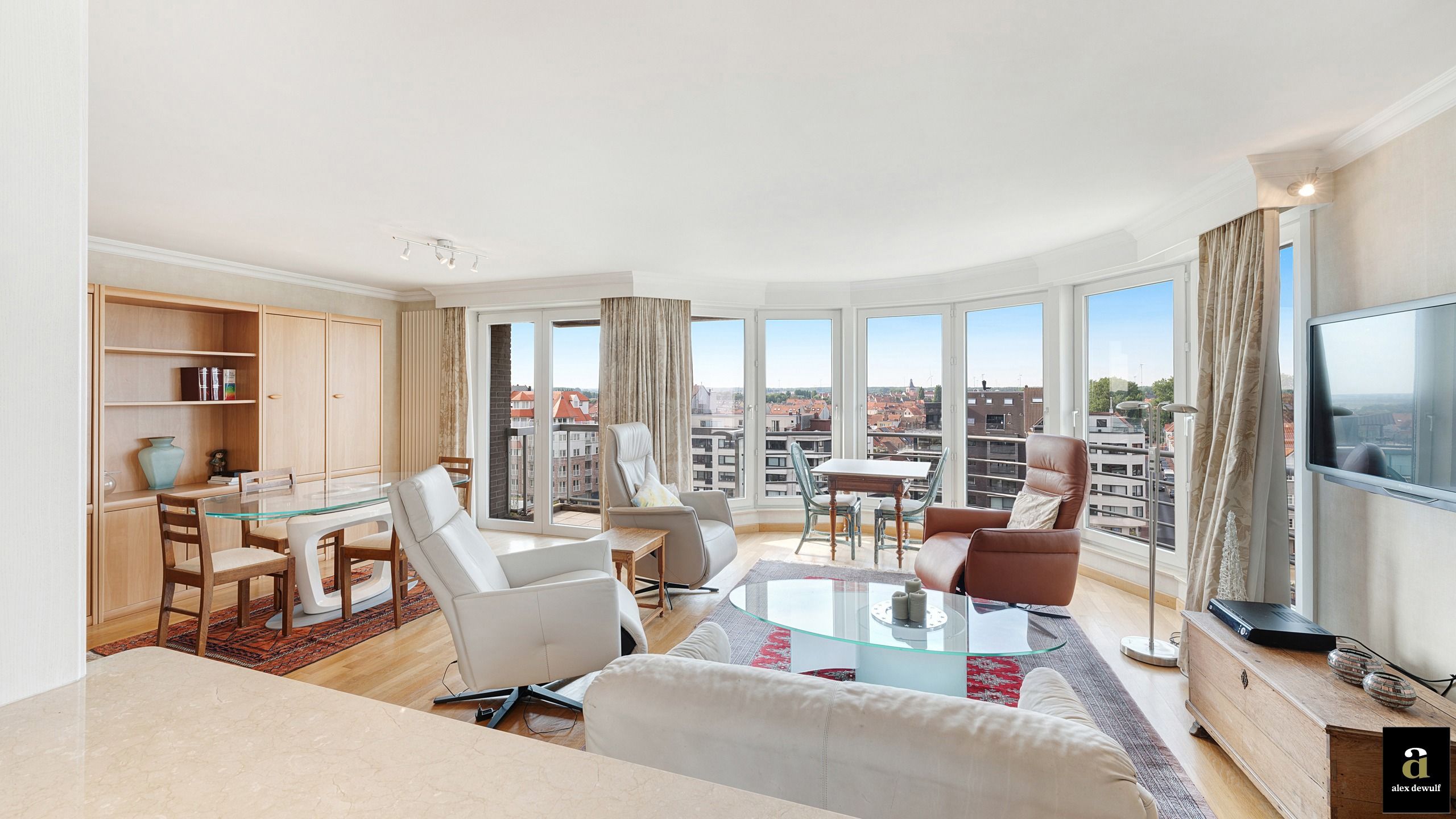 Lichtrijk hoekappartement met panoramisch zicht in Heist [Graaf d'Ursellaan]. foto 13