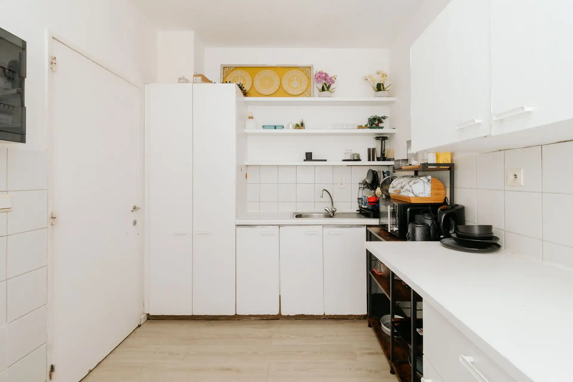 Gelijkvloers te renoveren drieslaapkamer appartement foto 5