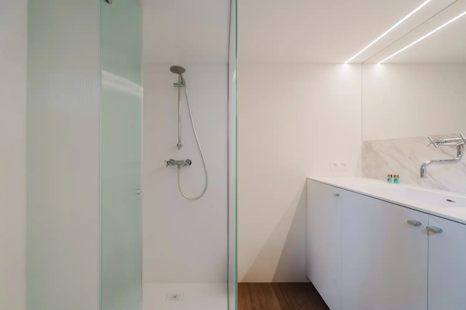 Karaktervol herenhuis aan zee foto 14