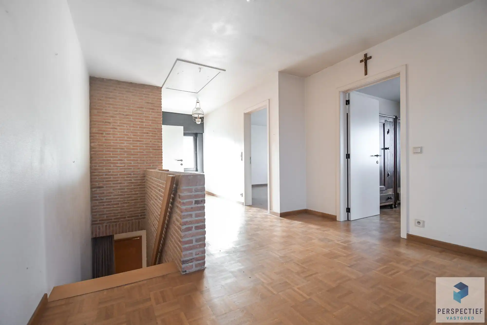 Centraal gelegen ruime woning met 3 slaapkamers - garage en grote tuin foto 10