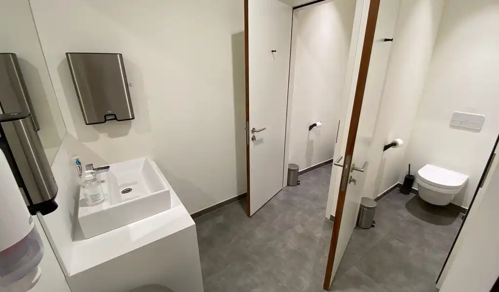 Full service kantoren in d'Office Gent aan The Loop foto 14