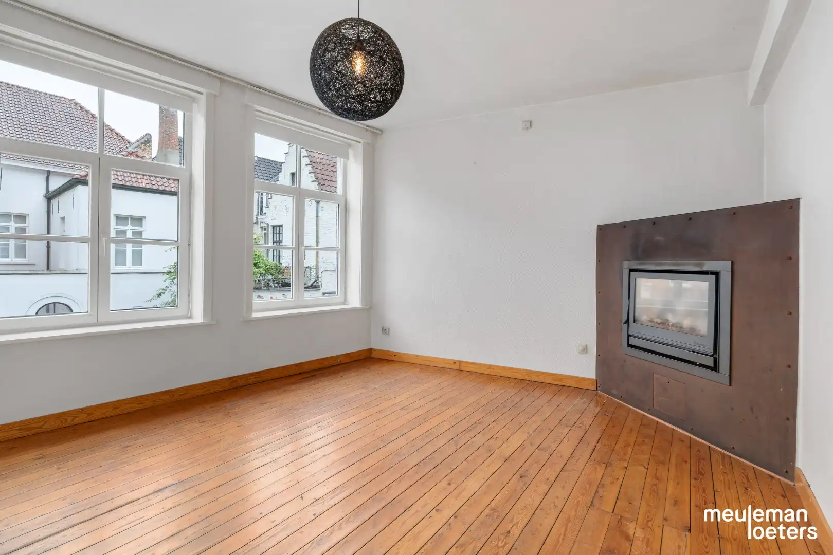 Schitterend gelegen te renoveren woning foto 8