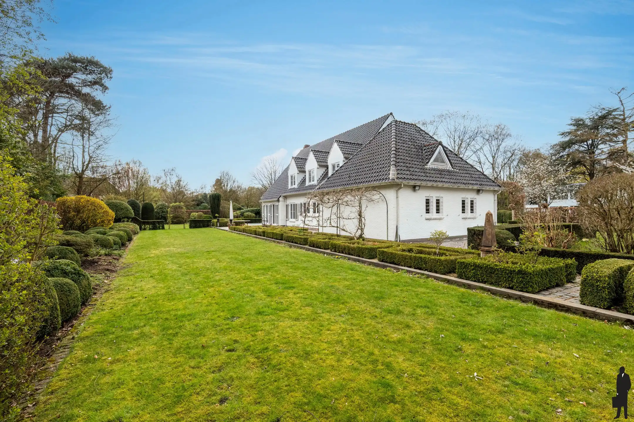 Klassieke villa met zwembad op ca. 3.150 m² in Schilde foto 31