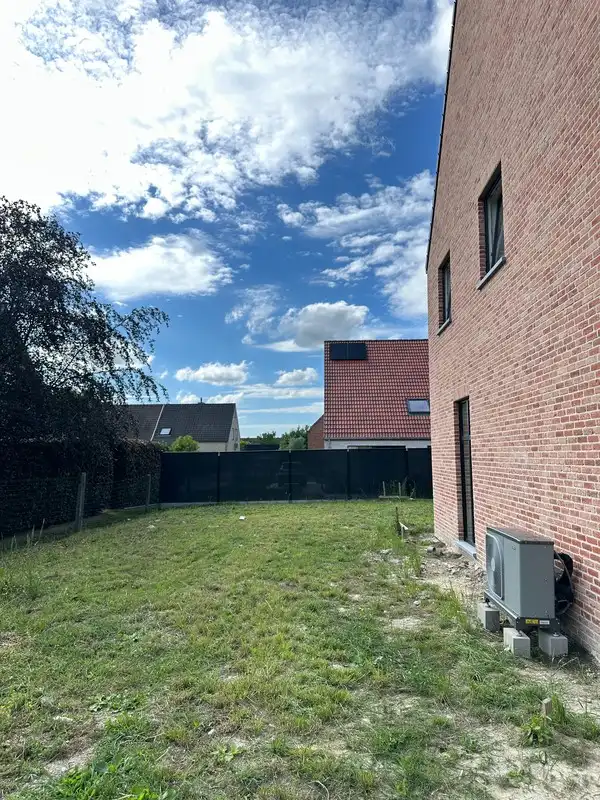 Landelijke alleenstaande woning gelegen in Waardamme foto 5