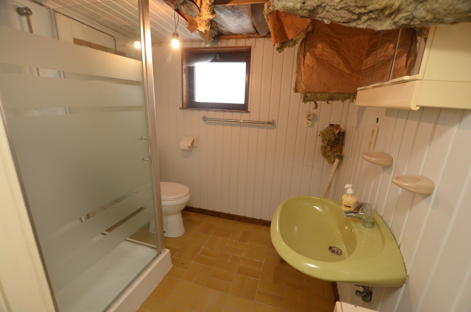 Prachtig gelegen te renoveren woonhuis foto 9