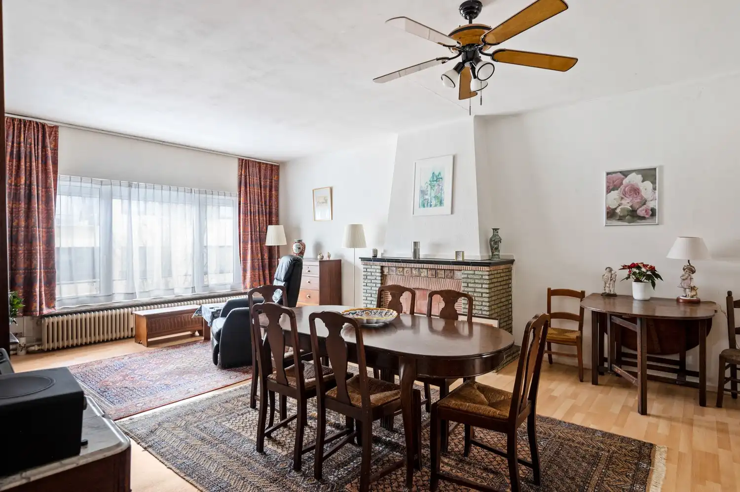 Appartement met 2 slaapkamers & garagebox op toplocatie te Lier foto 5