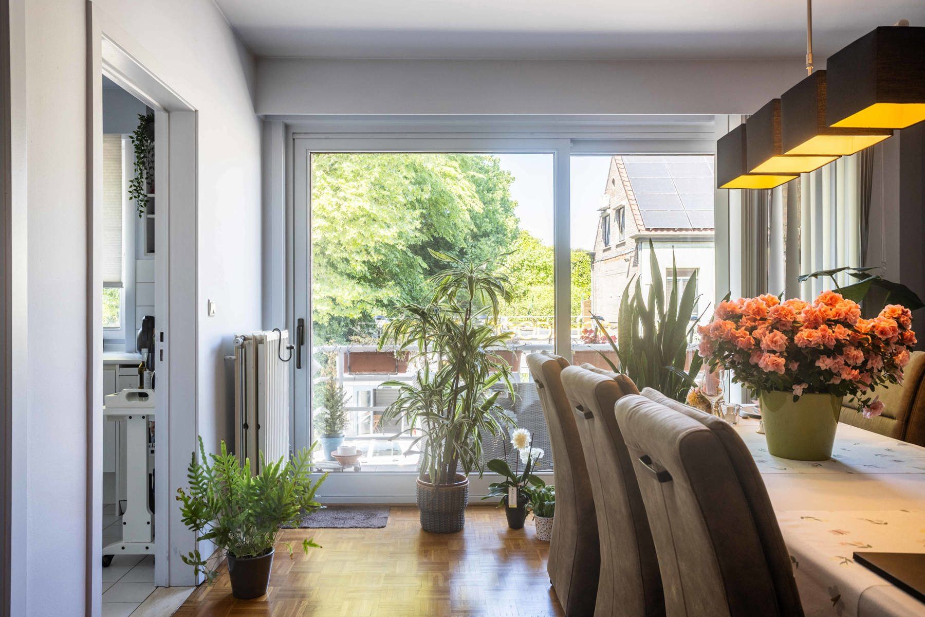 Ruim en instapklaar appartement met 3 slaapkamers foto 2
