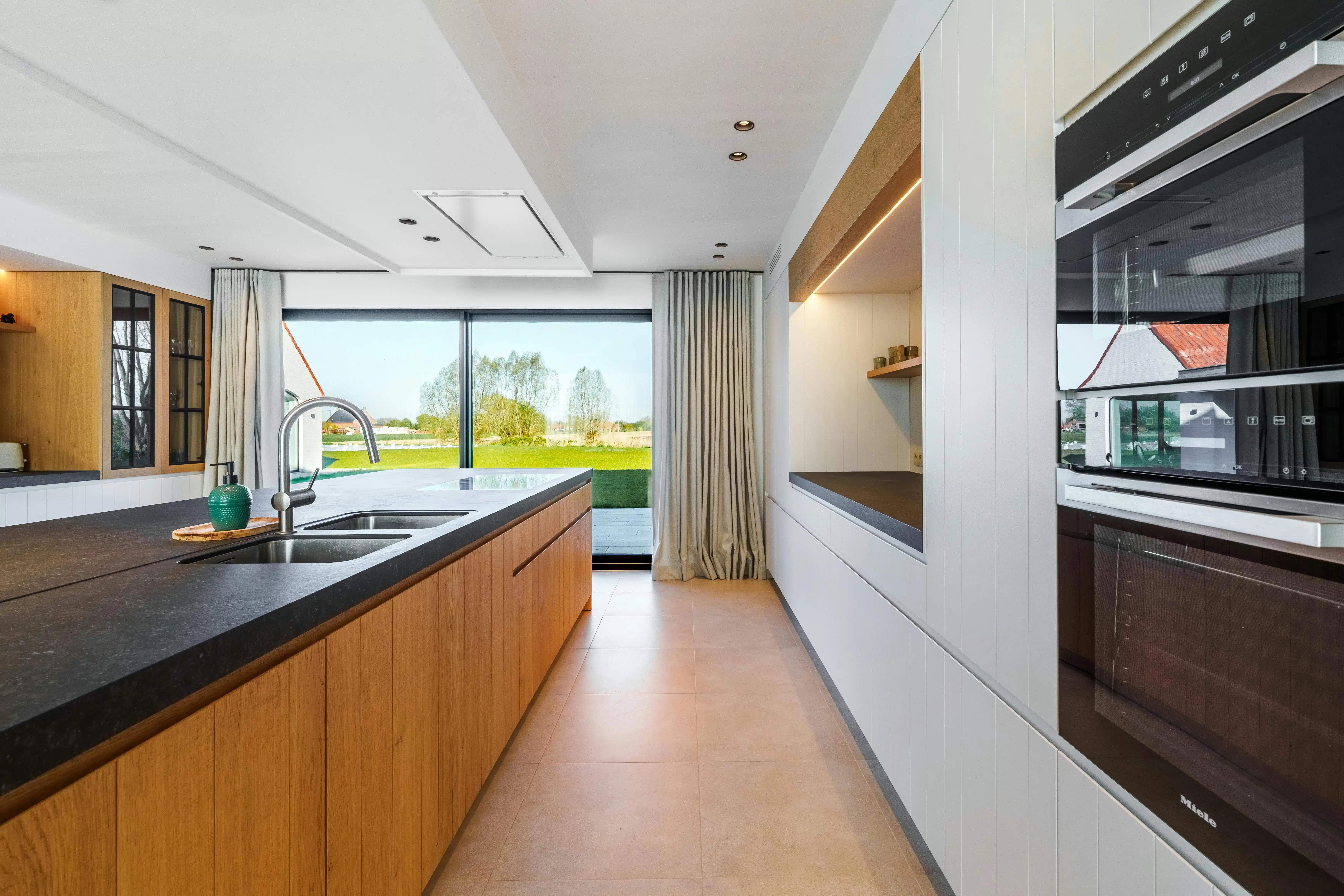 Exclusieve nieuwbouwvilla met bijgebouw in landelijke rust Ardooie foto 9