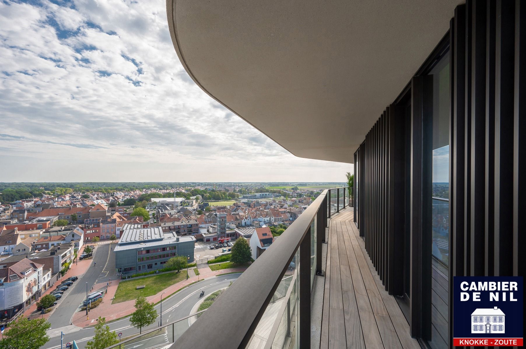 Nieuwbouw appartement met adembenemende zichten  foto 21