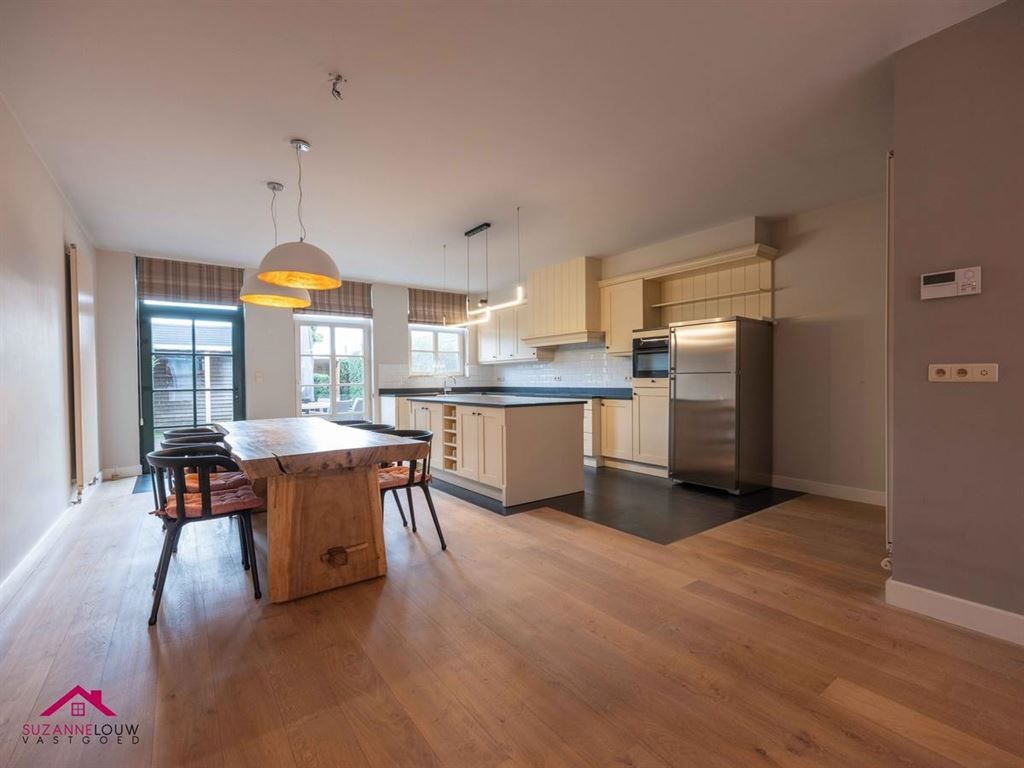 Instapklare ééngezinswoning in gesloten bebouwing foto 13