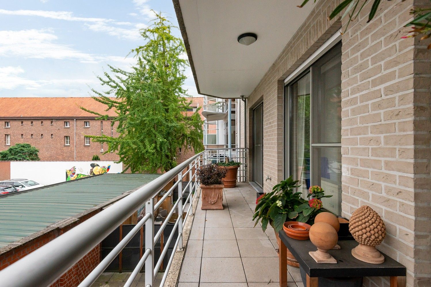 Instapklaar 3SLPK appartement met 2 terrassen en garagebox in Berchem! foto 16