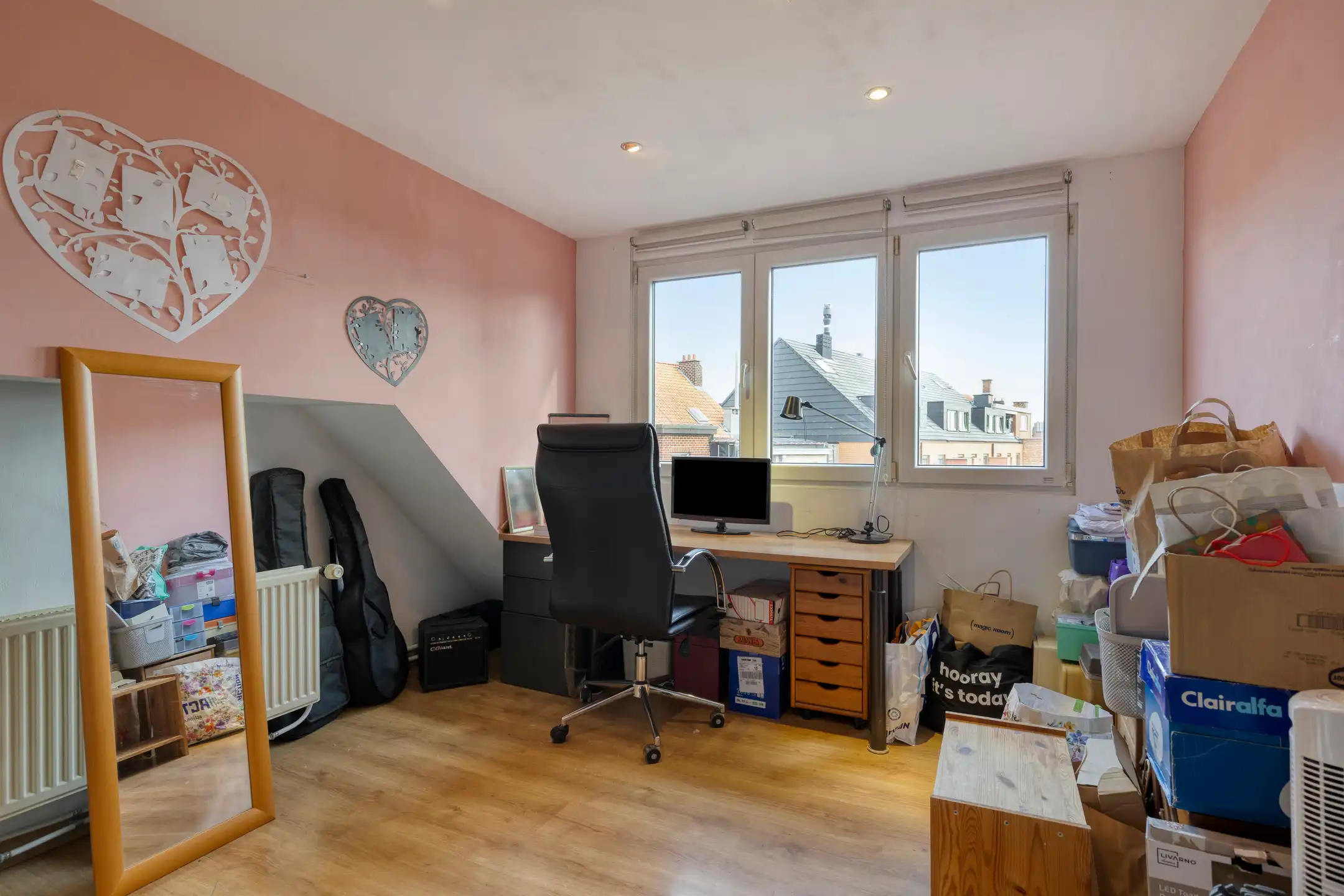 Gezellige woning 4 slpk, groot atelier 100m² en zonneterras foto 23