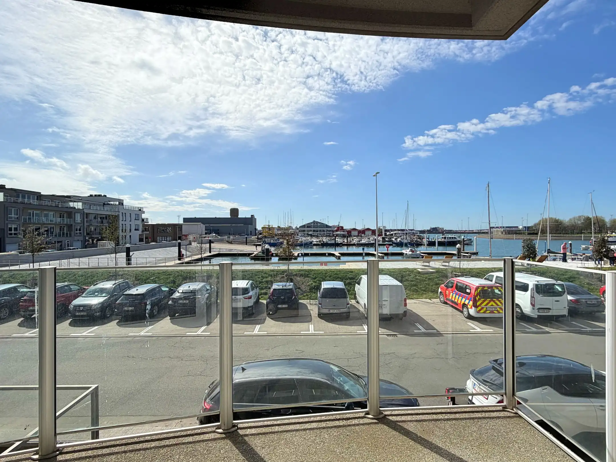 Appartement mét garage aan de jachthaven van Zeebrugge foto {{pictureIndex}}