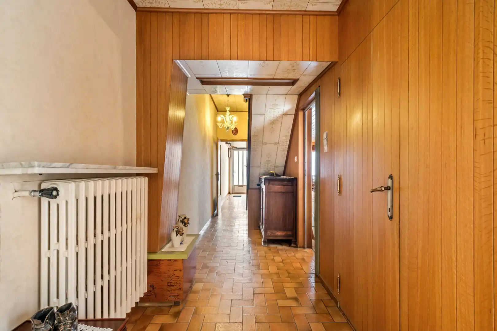 Verzorgde woning met 3, mogelijks 5 slaapkamers, garage en zonnige tuin in Geluwe foto 9