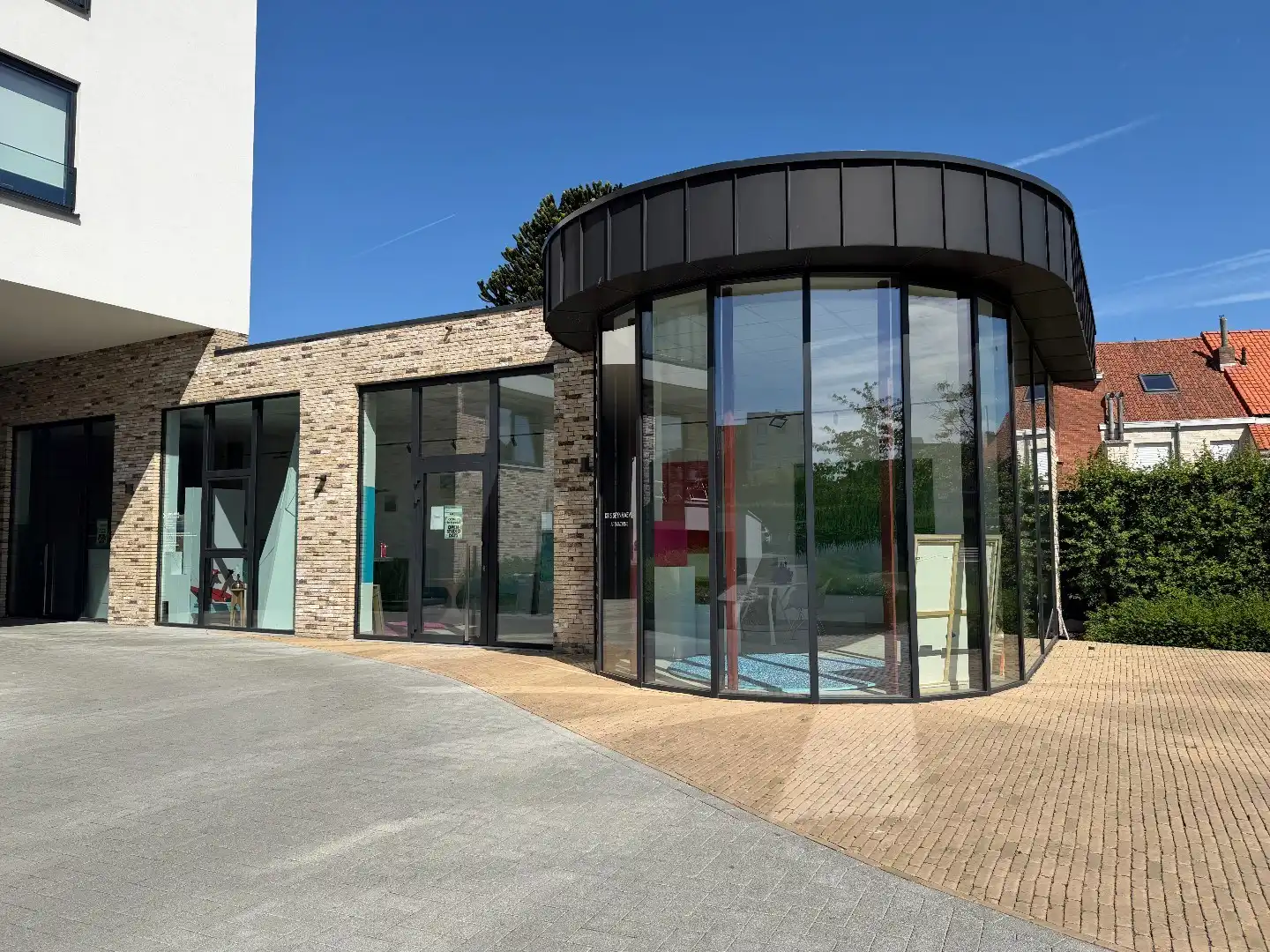 Lichtrijke kantoor- of praktijkruimte van 88 m2 in het centrum van Lauwe! foto 15