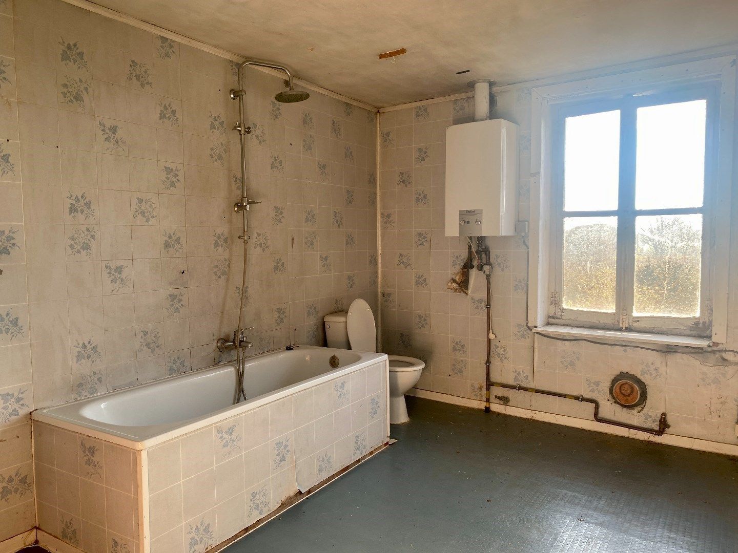 Renovatiewoning met veel mogelijkheden in centrum Kuurne foto 11