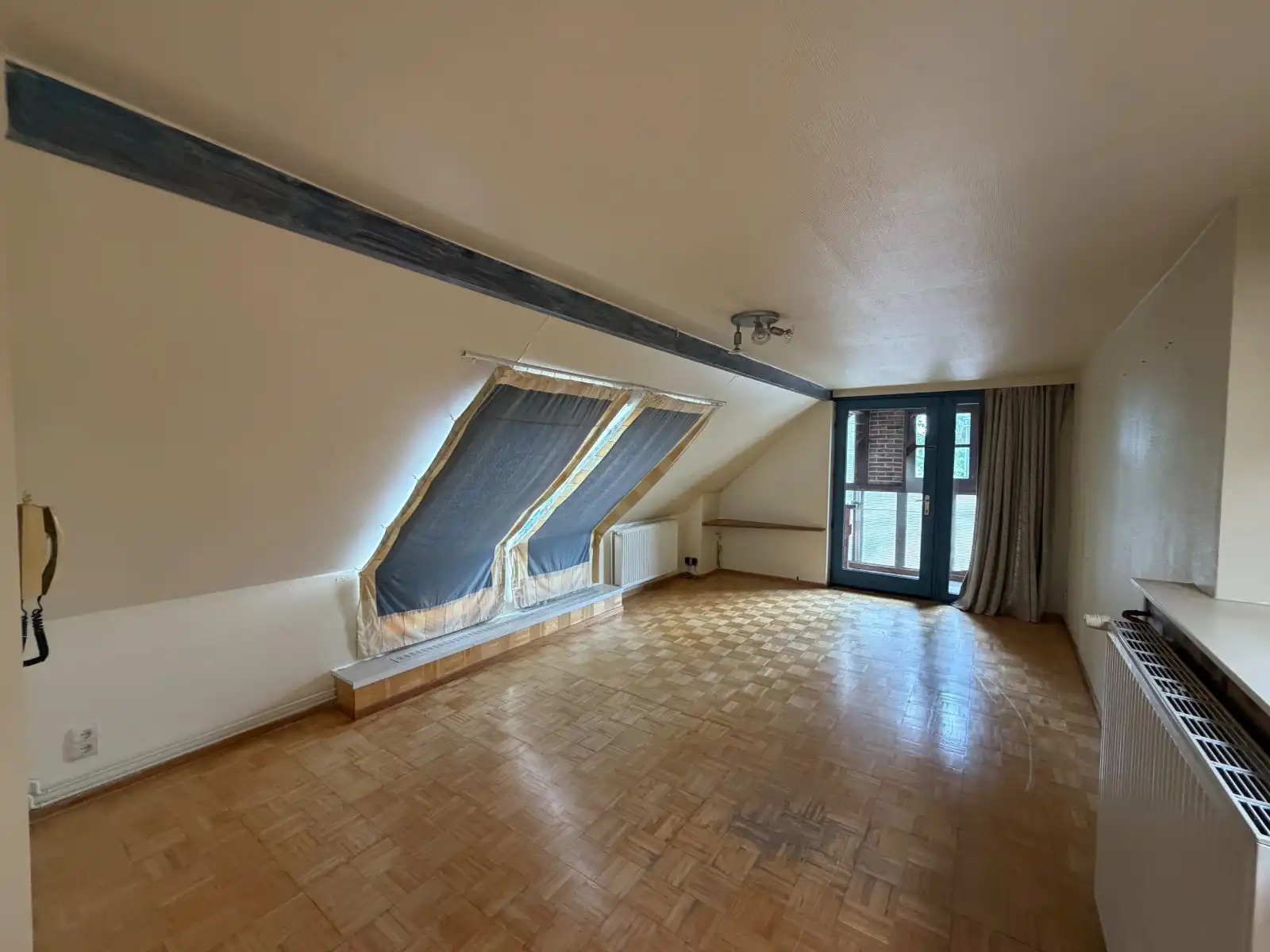 VEELZIJDIGE LANDELIJKE WONING OP 1.170 M² MET TAL VAN MOGELIJKHEDEN! foto 36