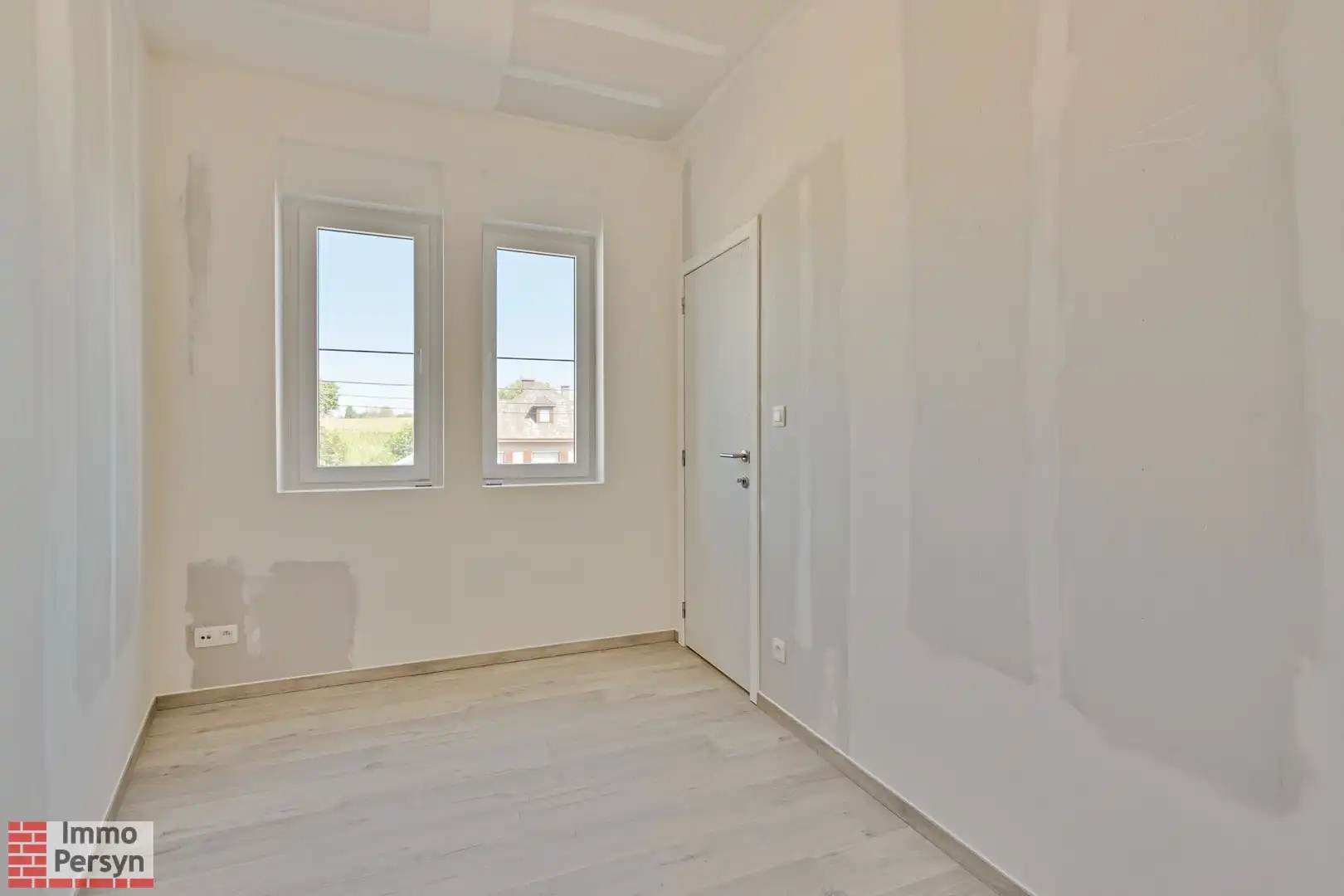 Instapklare halfopen bebouwing met 3 slaapkamers foto 21