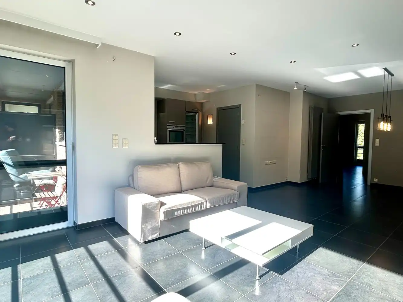 Modern appartement met 2 slaapkamers en garagebox te Leuven foto 5