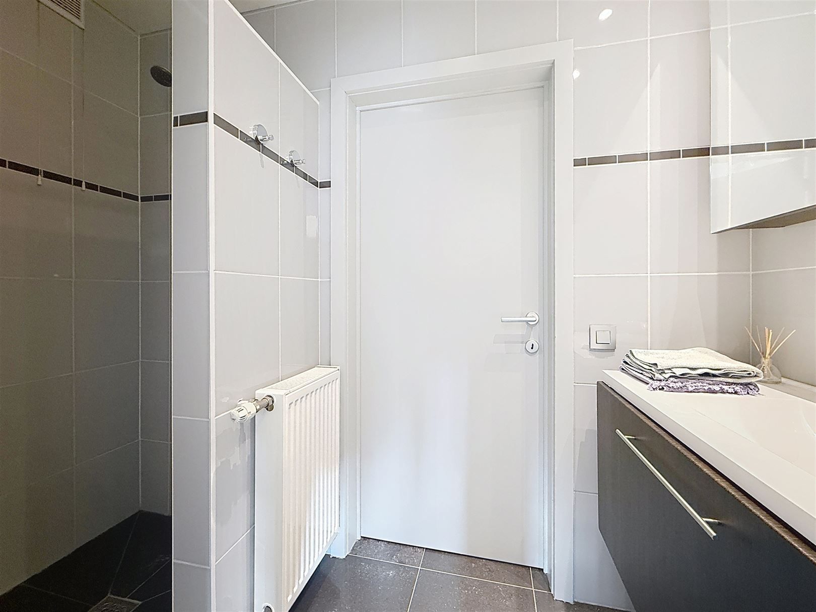 Instapklare woning, 3/5 slpks, tuin, terrassen, garage, 12a 65ca foto 24