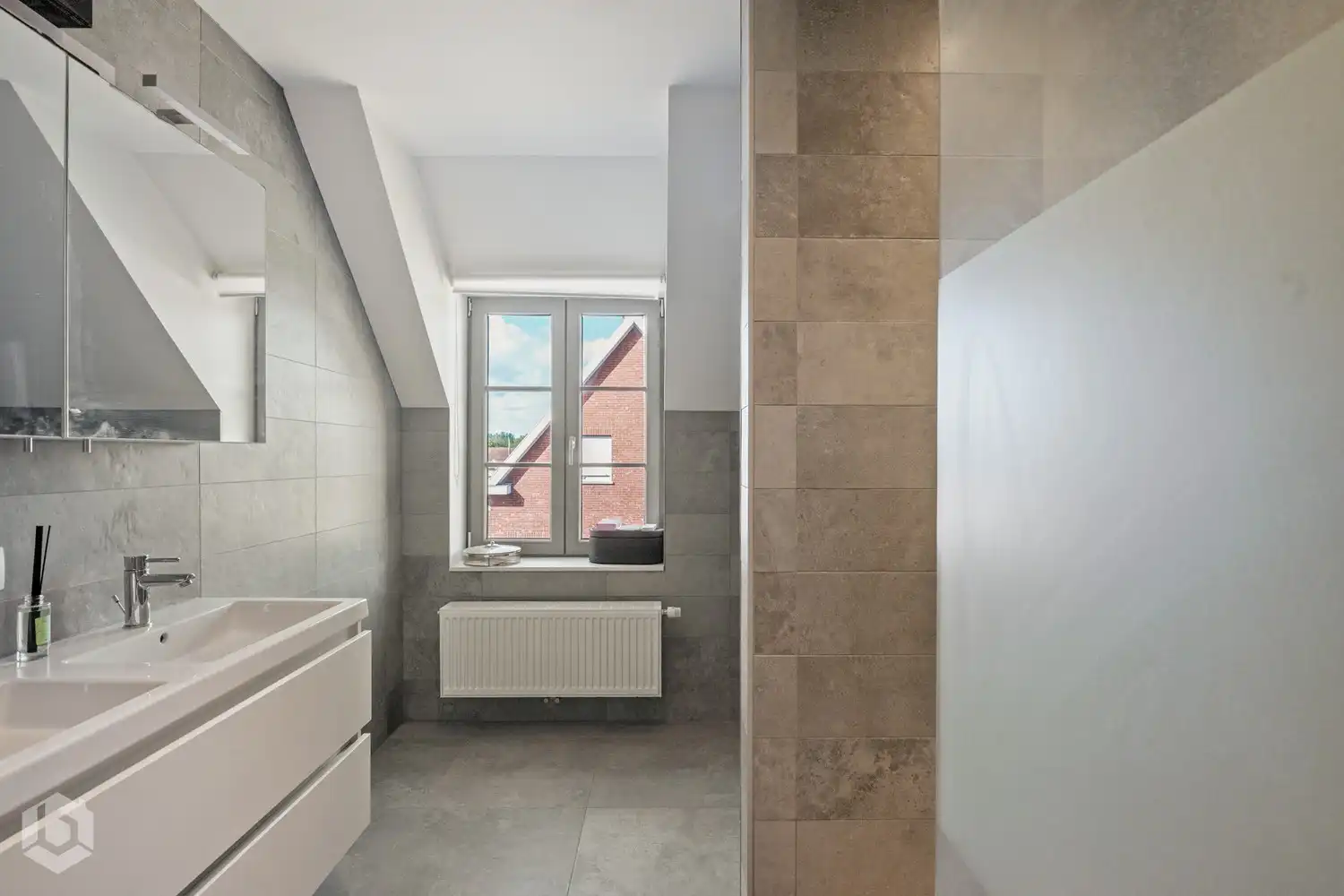 Recente, energiezuinige woning met 3 slaapkamers foto 13