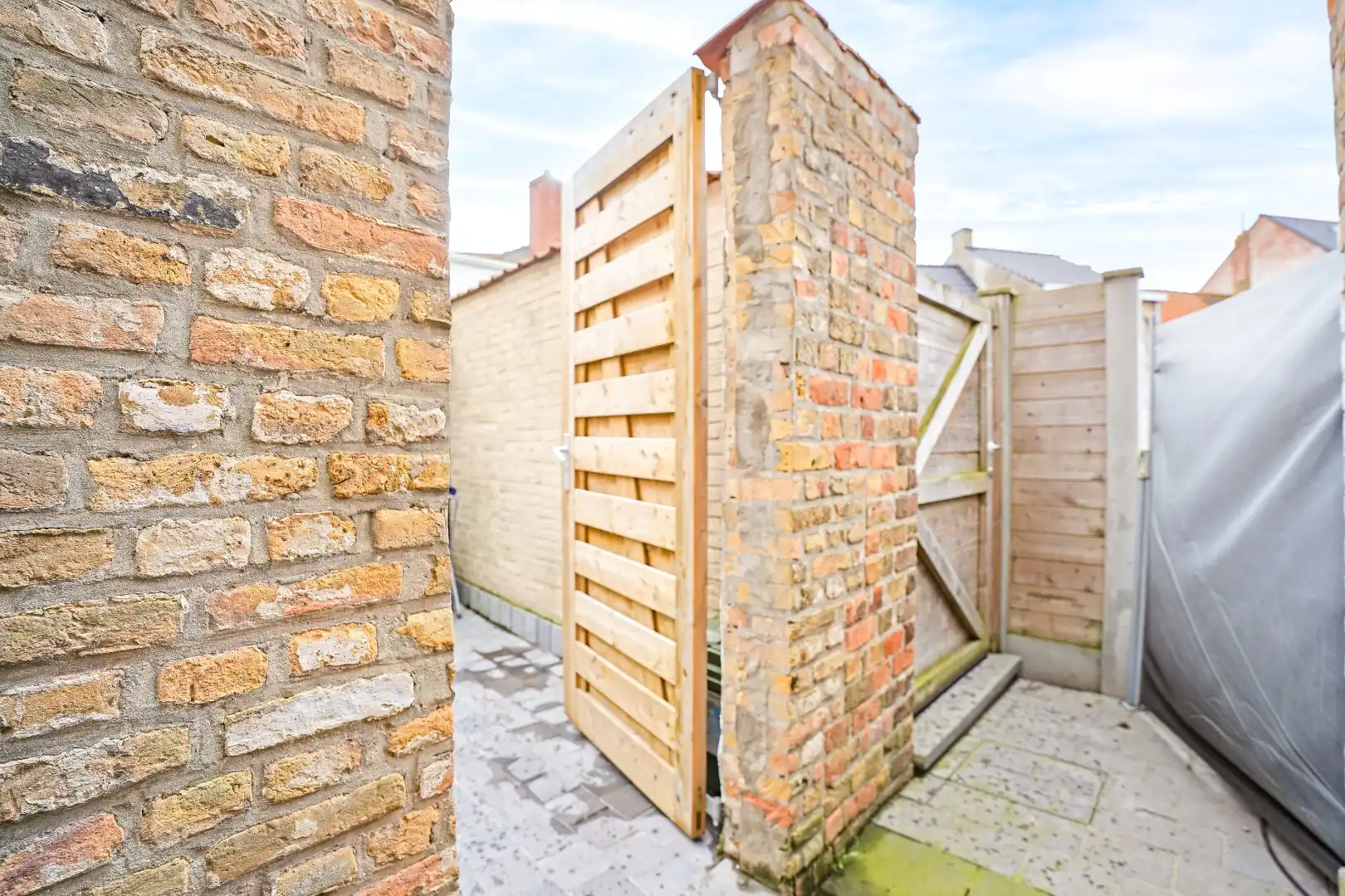 Charmante rijwoning met 3 slaapkamers te centrum Veurne (Petit Paris). foto 13