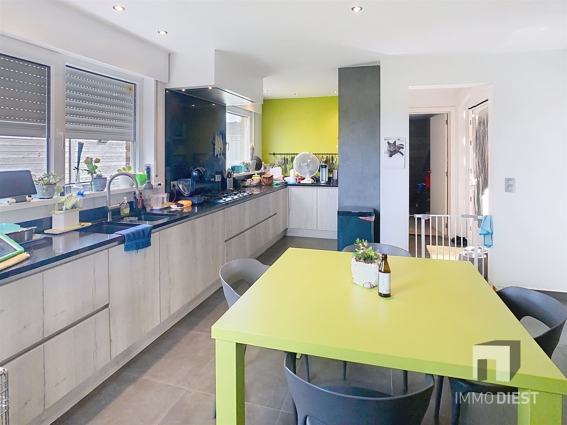 Gerenoveerde woning met knappe ligging en 4 slaapkamers foto 13