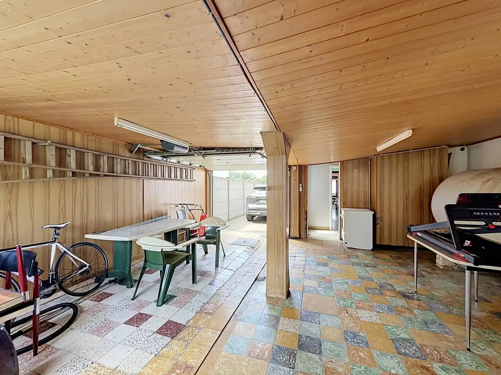 Halfopen bebouwing met 3 SLPK, diepe tuin én garage! foto 18