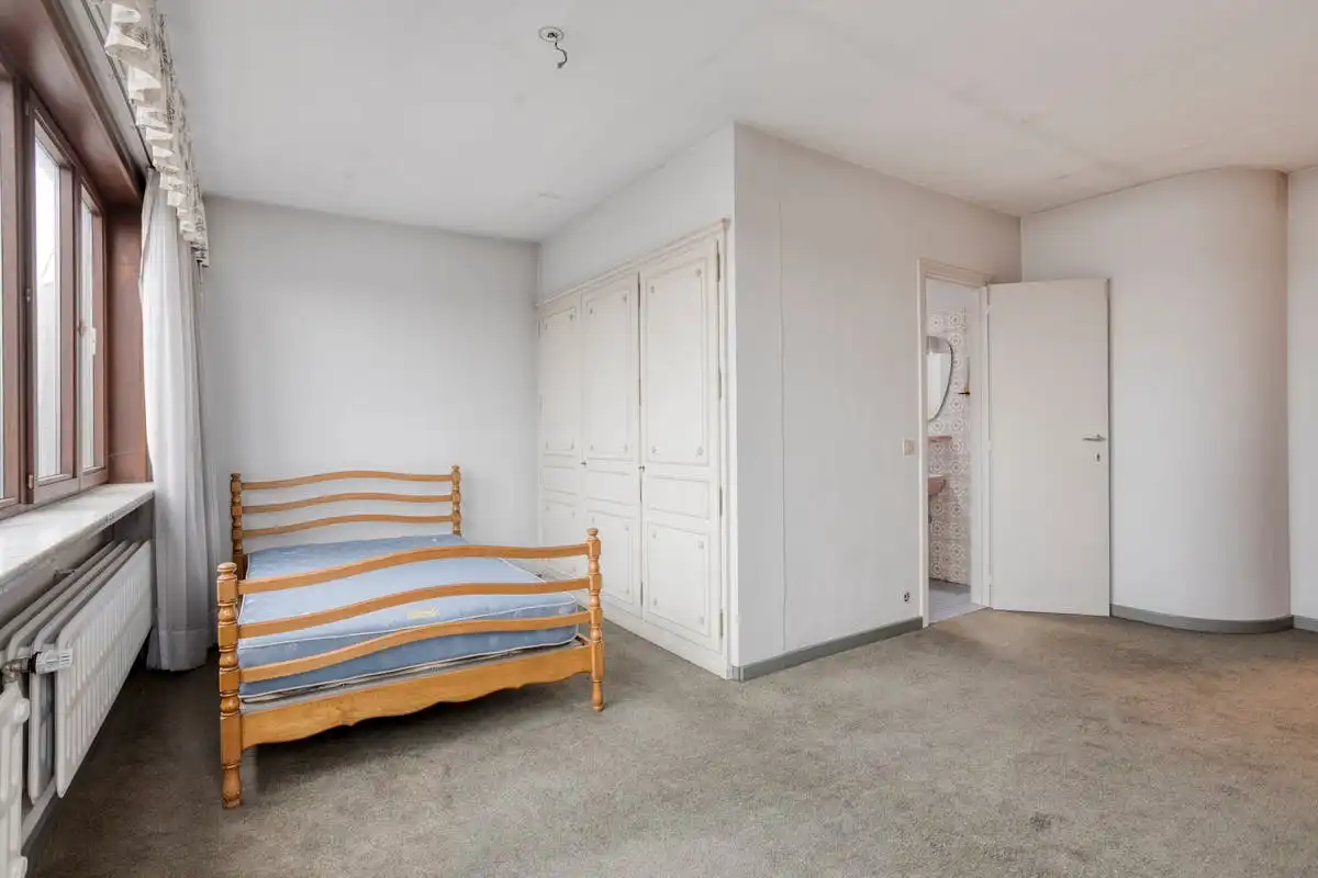 Uniek opbrengstgebouw op toplocatie met garage in Strombeek foto 18