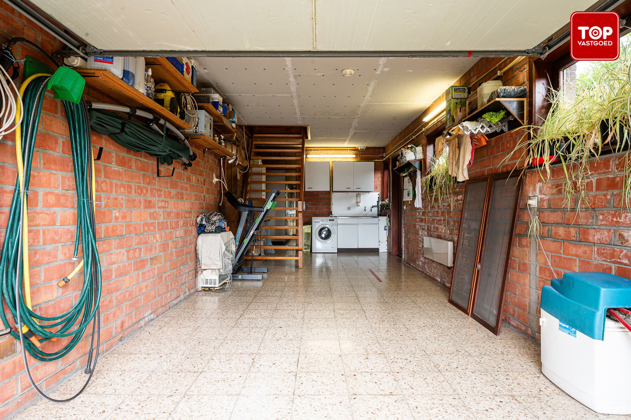 Villa met 3 slaapkamers en royale tuin foto 22