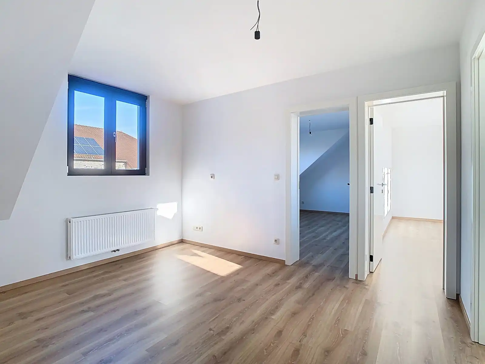 Stijlvol gerenoveerde woning (EPC A), instapklaar! foto 11