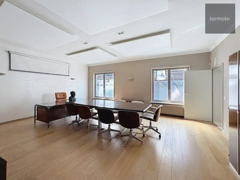 kantoor-/praktijkruimte foto 5