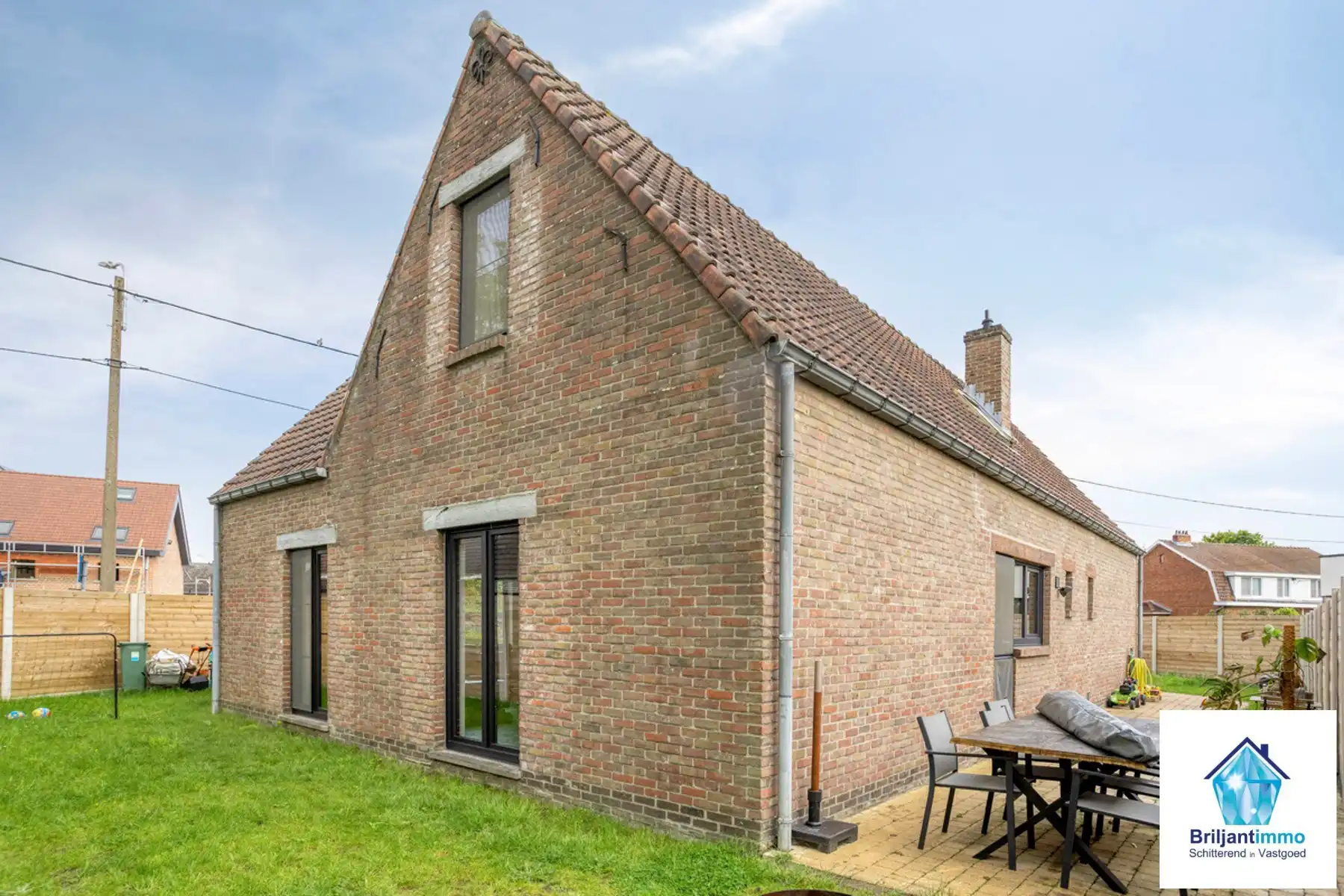 Charmante villa met garage in gezinsvriendelijke buurt foto 23