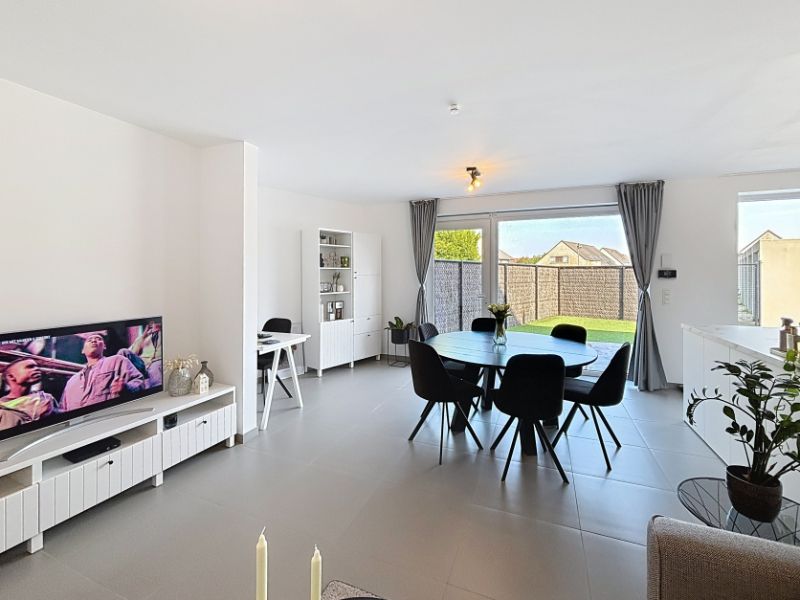 Modern APPARTEMENT foto 7