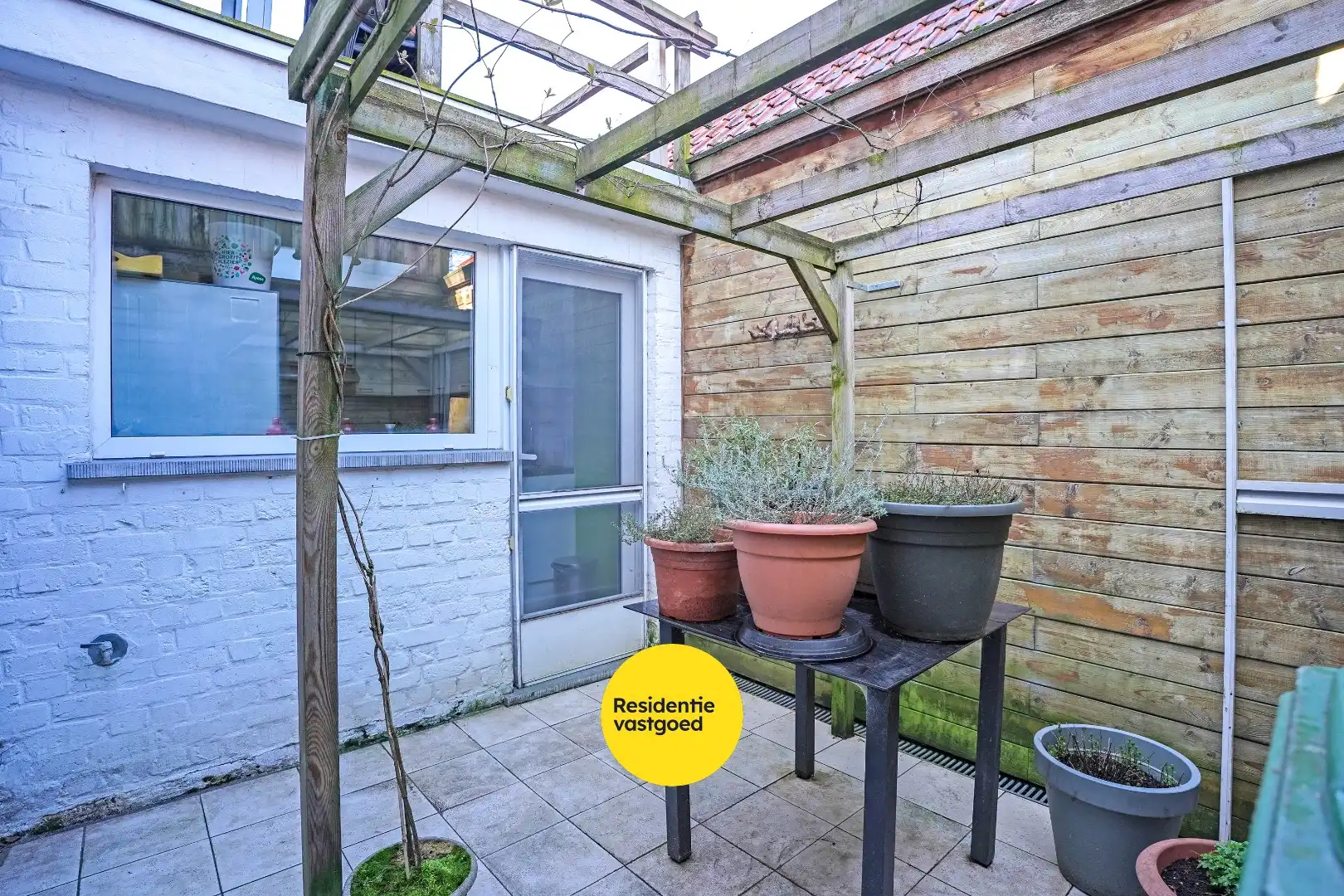 Instapklare woning in hartje Diksmuide, met zicht op het stadspark! foto 12